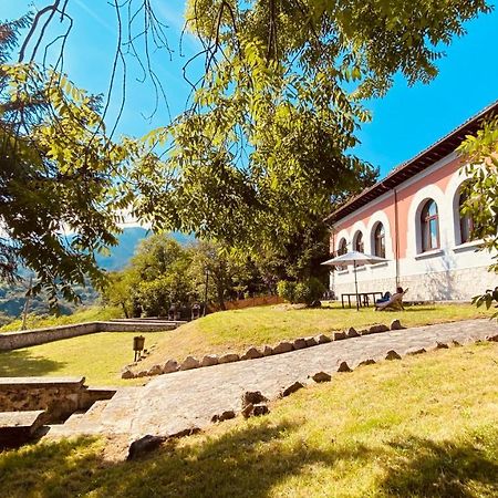 Apartamentos Rurales "Les Escueles De Collia" Eksteriør bilde