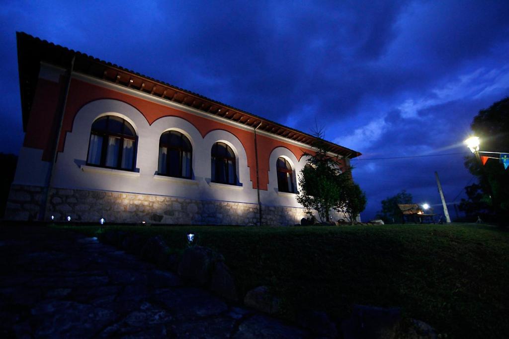 Apartamentos Rurales "Les Escueles De Collia" Eksteriør bilde